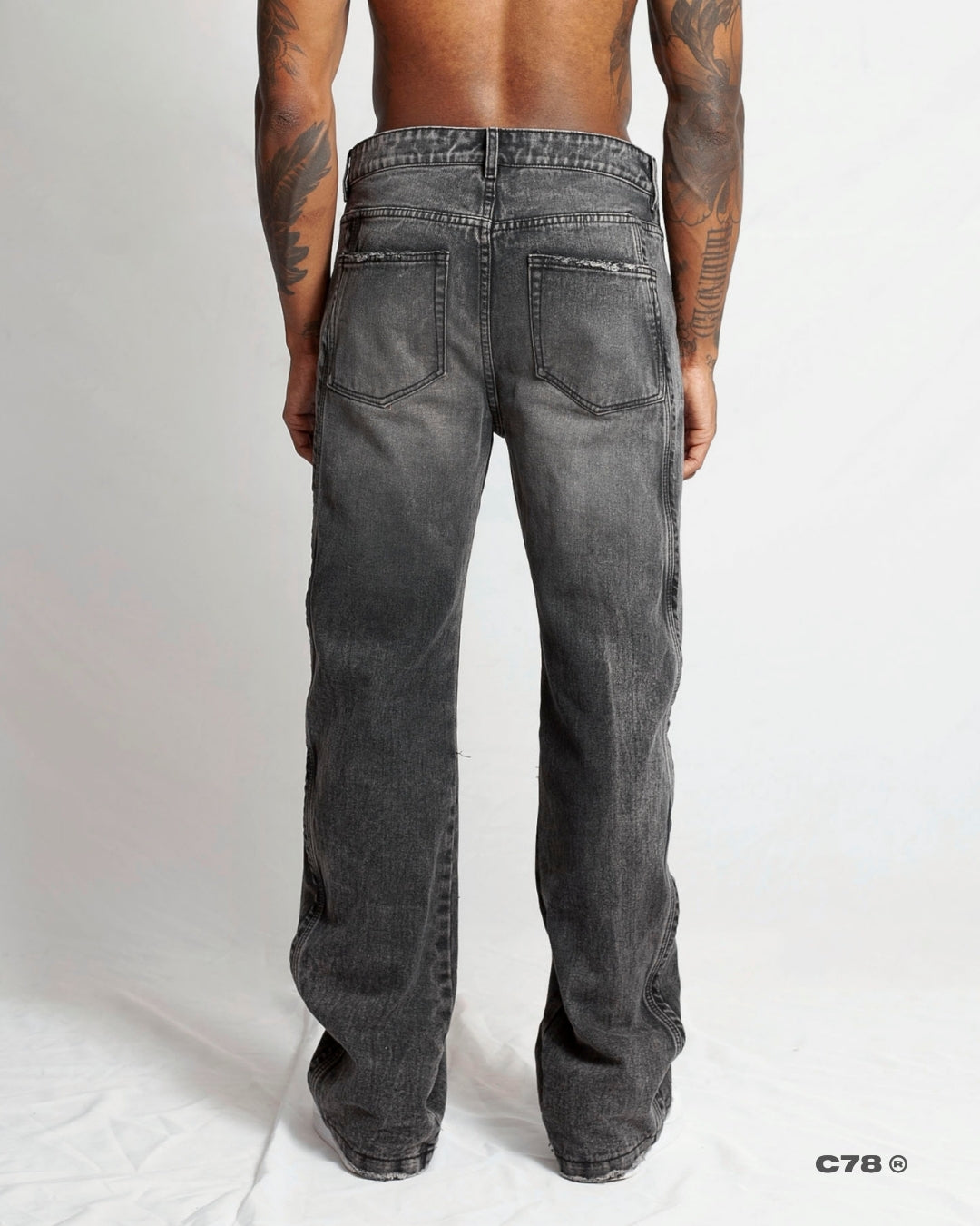 JEAN FLARE CORTES NEGRO LAVADO