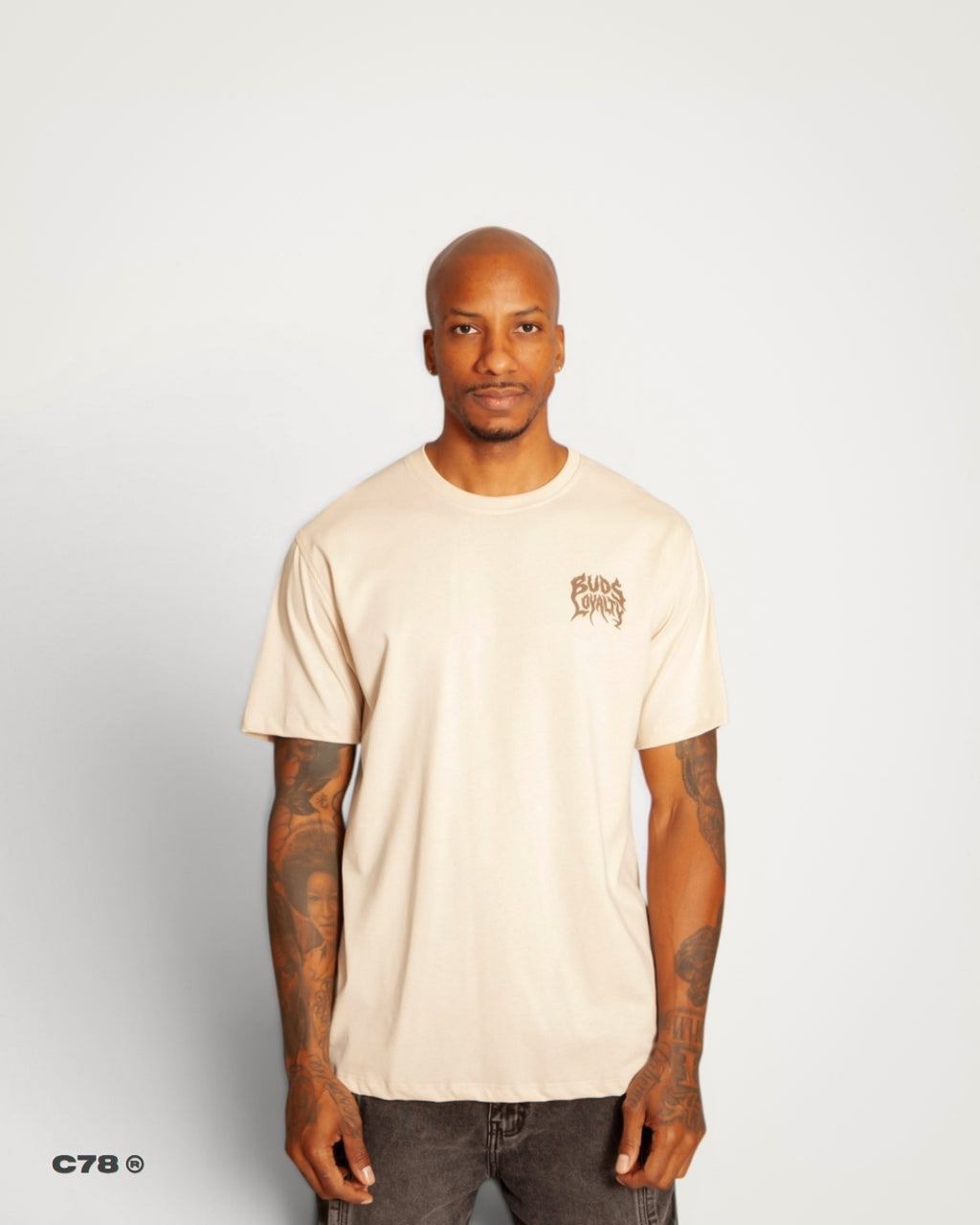 CAMISETA REGULAR FIT BEIGE INSTINCT
