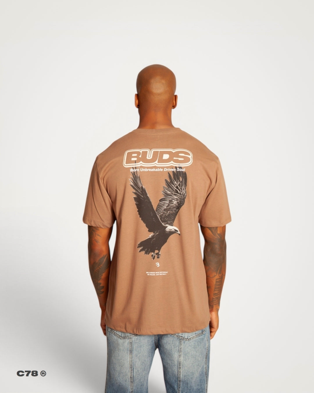 CAMISETA REGULAR FIT CAFE EAGLE